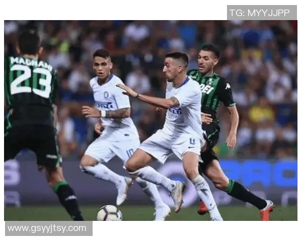 乌迪内斯与佛罗伦萨激战正酣精彩比赛直播全程回顾与分析