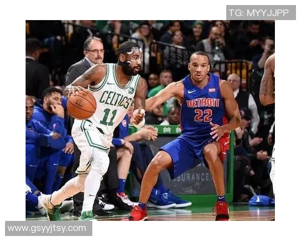 3月骑士与活塞首节对决精彩回顾双方表现与战术分析 3月骑士与活塞首节对决精彩回顾双方表现与战术分析